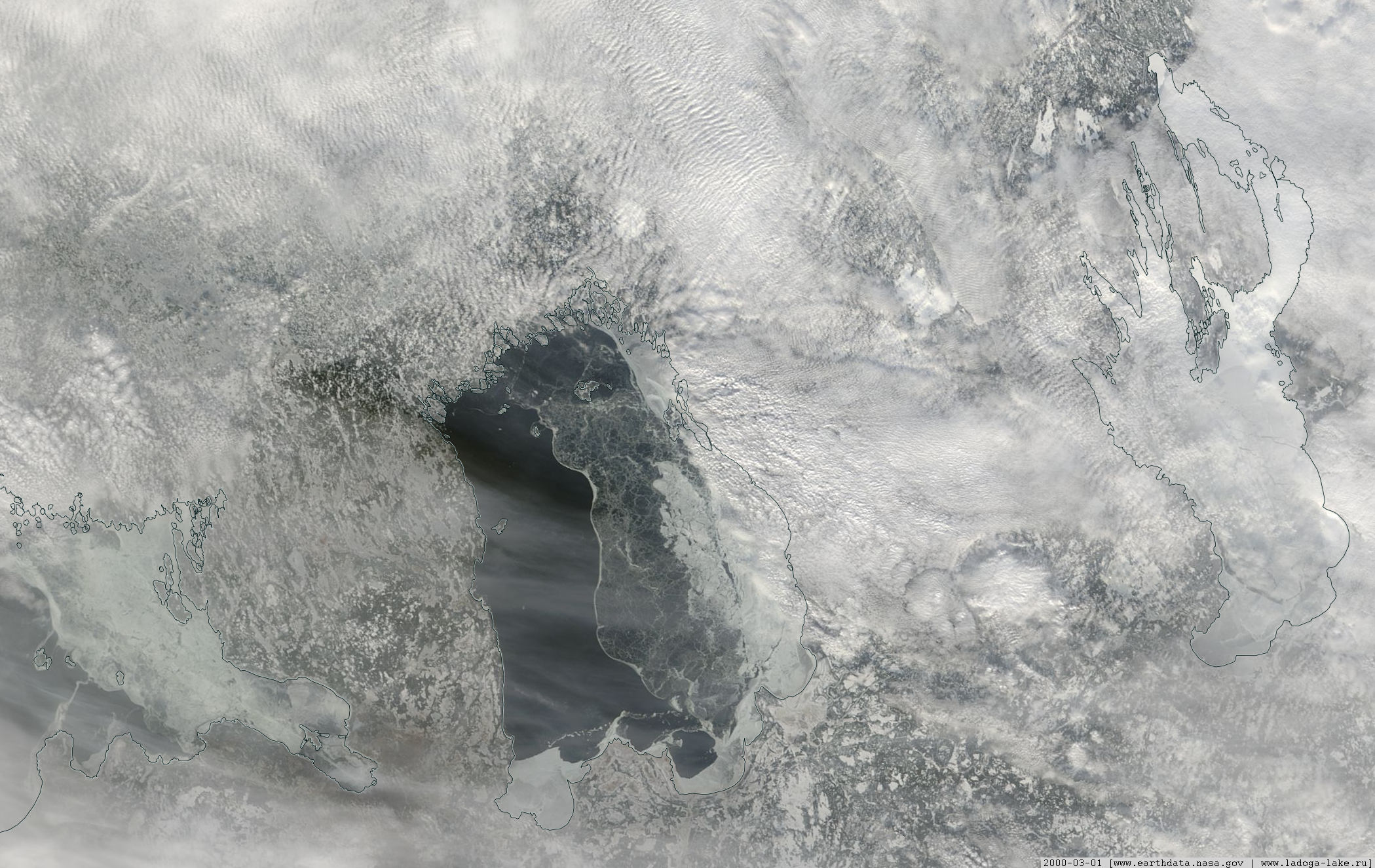Ледовая обстановка Онежское озеро. Ледовая обстановка на Онежском озере на 2021. Ледяная обстановка на Онежском озере на сегодня. Ладожское озеро состояние льда. Ледовая на ладоге