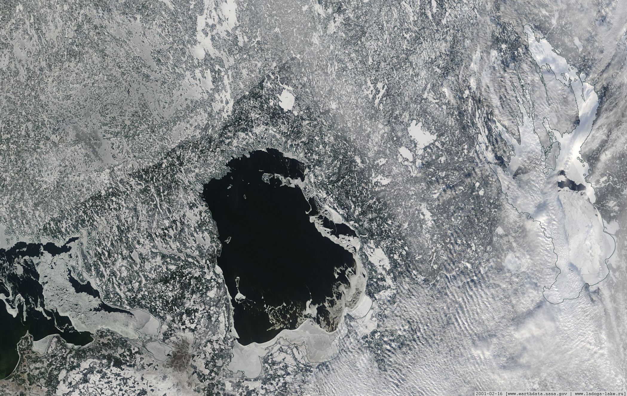 Ледовая обстановка ладоге в реальном времени. Ладожское озеро со спутника. Ледовая обстановка Онежское озеро. Ладога со спутника. Онежское озеро со спутника.