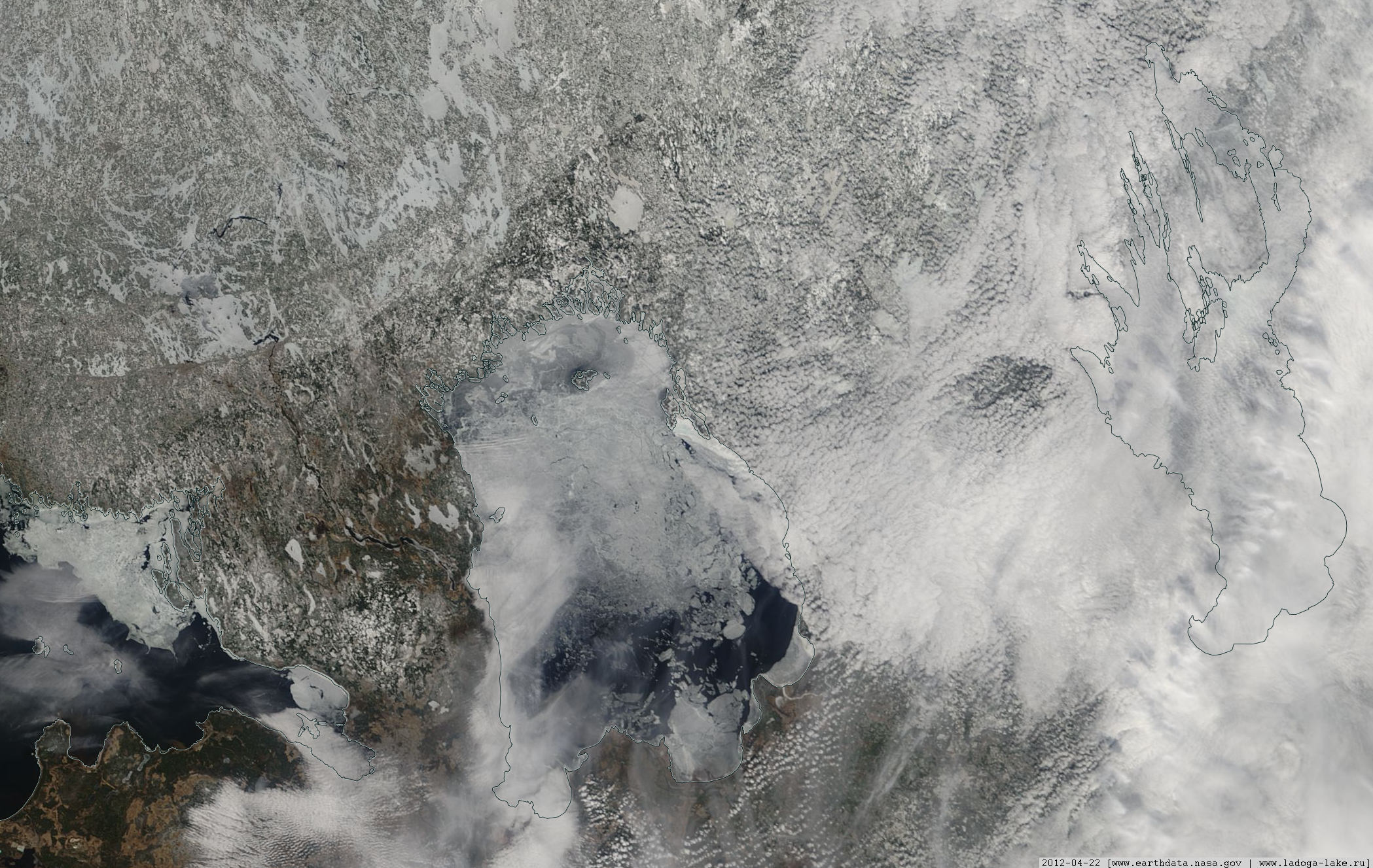 Ледовая обстановка Онежское озеро. Космический снимок Онежского озера. Ледовая обстановка на Онежском озере на 2021. Ледовая обстановка Ладожское озеро. Онежское озеро ледовая