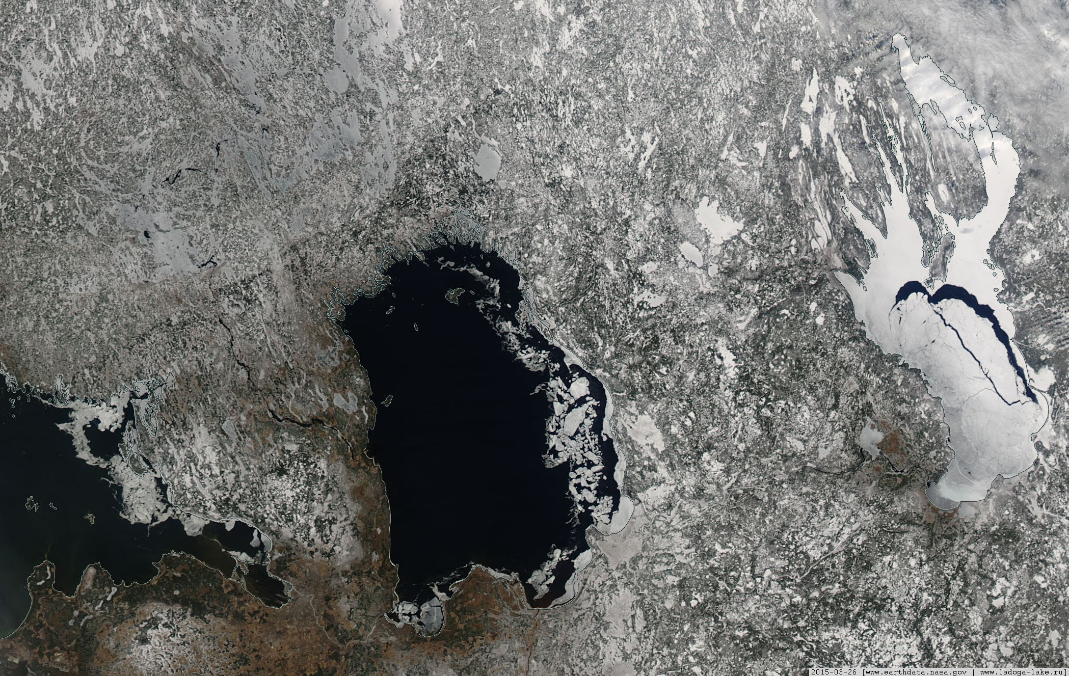 Ледовая обстановка ладоге в реальном времени. Ледовая обстановка Онежское озеро. Онежское озеро с космоса. Онежское озеро со спутника. Космический снимок Онежского озера.